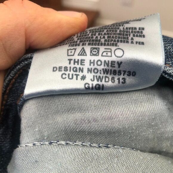 Joe's Jeans The Honey Boot Cut in Gigi Jeans Low Rise 25 x 31 Medium Wash - Picture 4 of 6